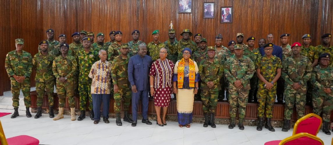 Liberia’s Minister of Foreign Affairs, Her Excellency Sara Beysolow Nyanti in a group photo with Africa Study Tour of the Ghana Armed Forces Command Liberia’s Minister of Foreign Affairs, Her Excellency Sara Beysolow Nyanti in a group photo with Africa Study Tour of the Ghana Armed Forces Command